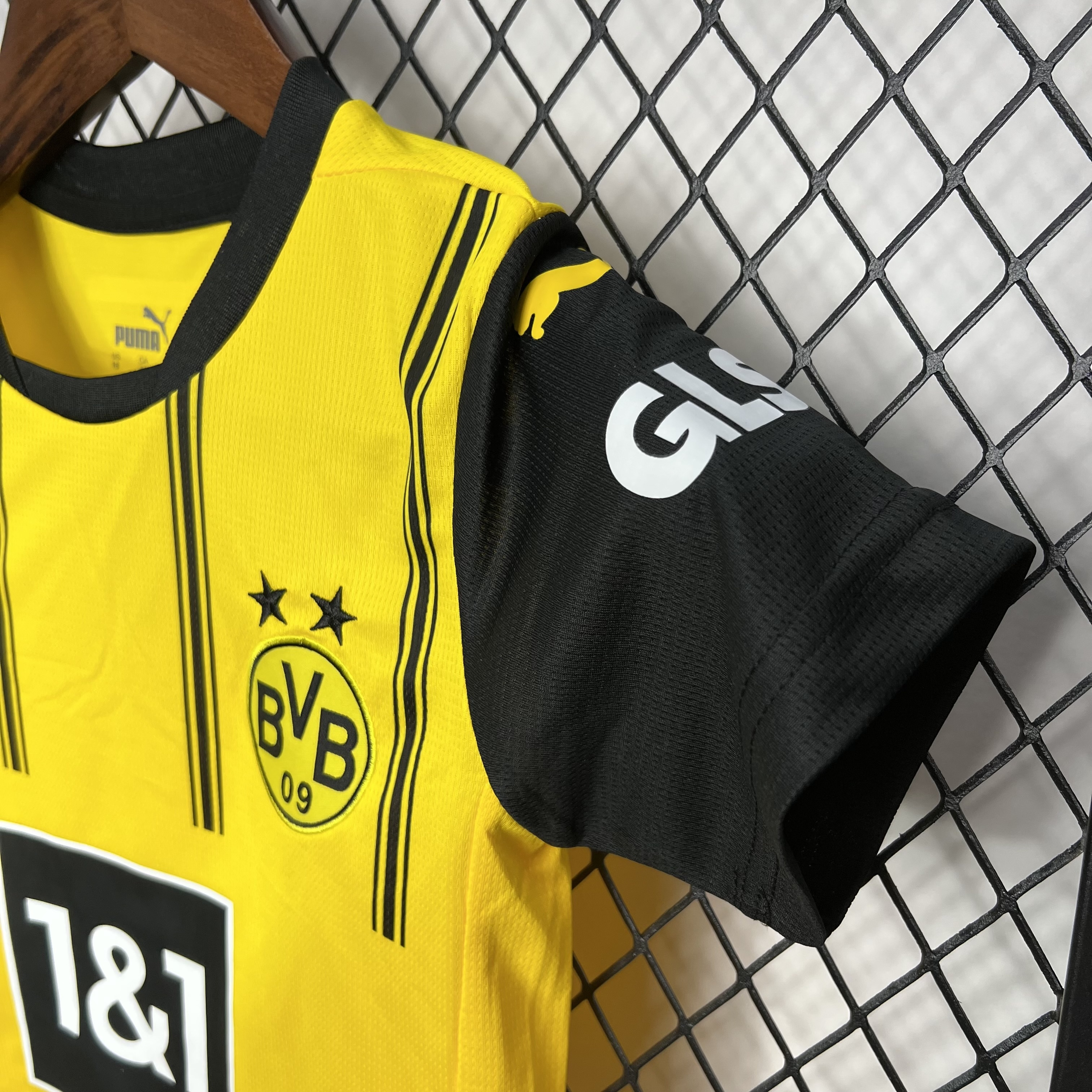 2024-2025 Borussia Dortmund Club Home Kids Football Jersey Fan edition 1:1  China Quality
