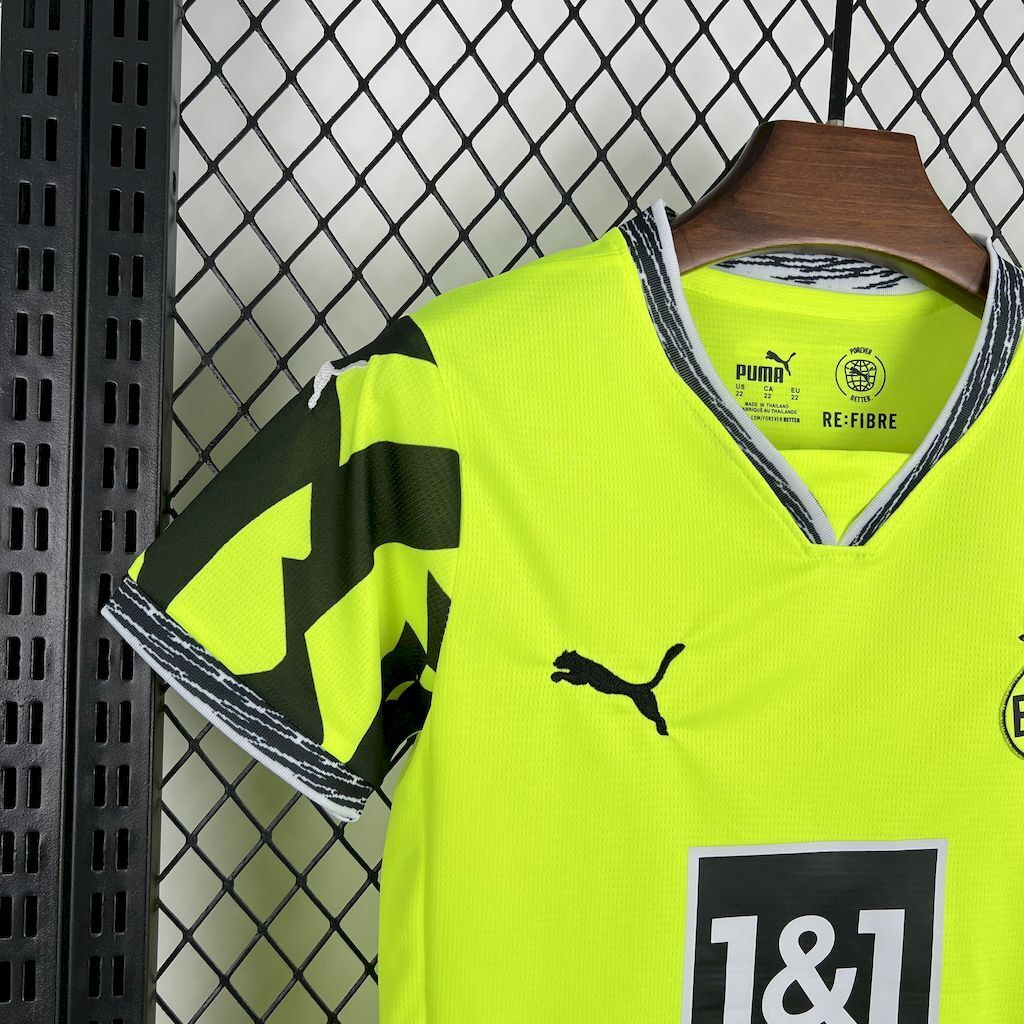 2025-2026 Borussia Dortmund Club Special Kids Football Jersey Fan edition 1:1  China Quality