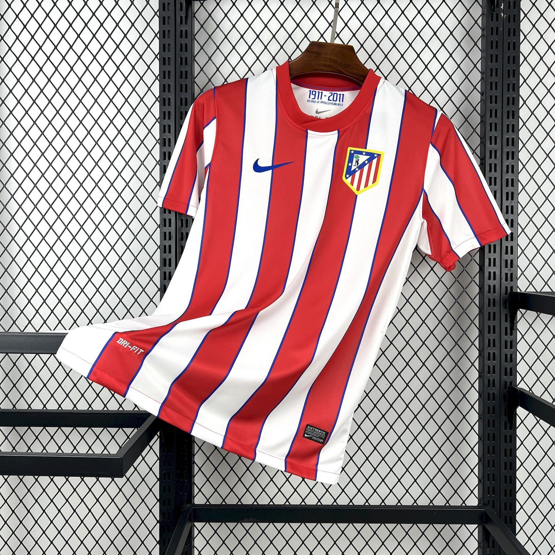 2011-2012 Atletico Madrid Retro Home Retro Jersey 1:1 China Quality