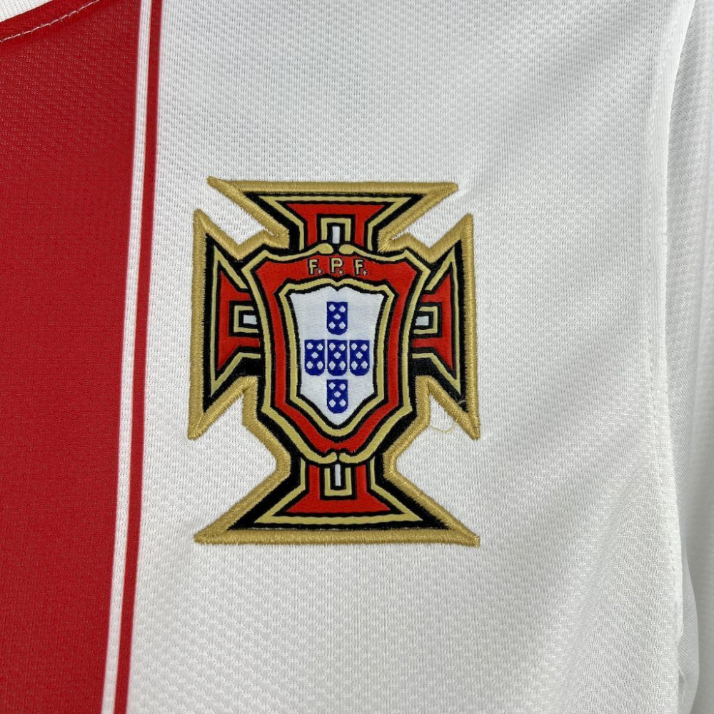 2010 Portugal Retro Away Football jersey Fan edition 1:1 China Quality