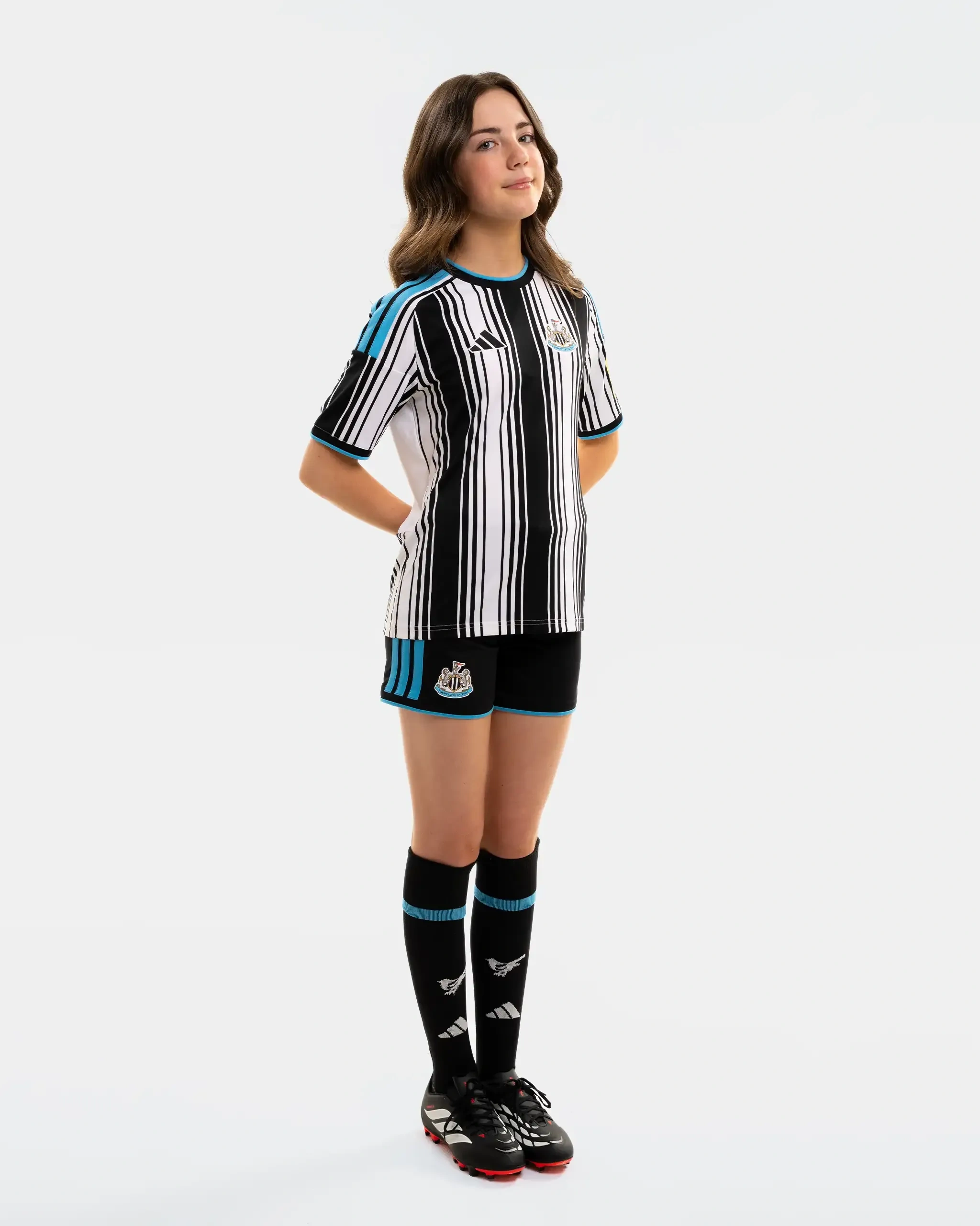 Children's Newcastle United home jersey 26-27 season