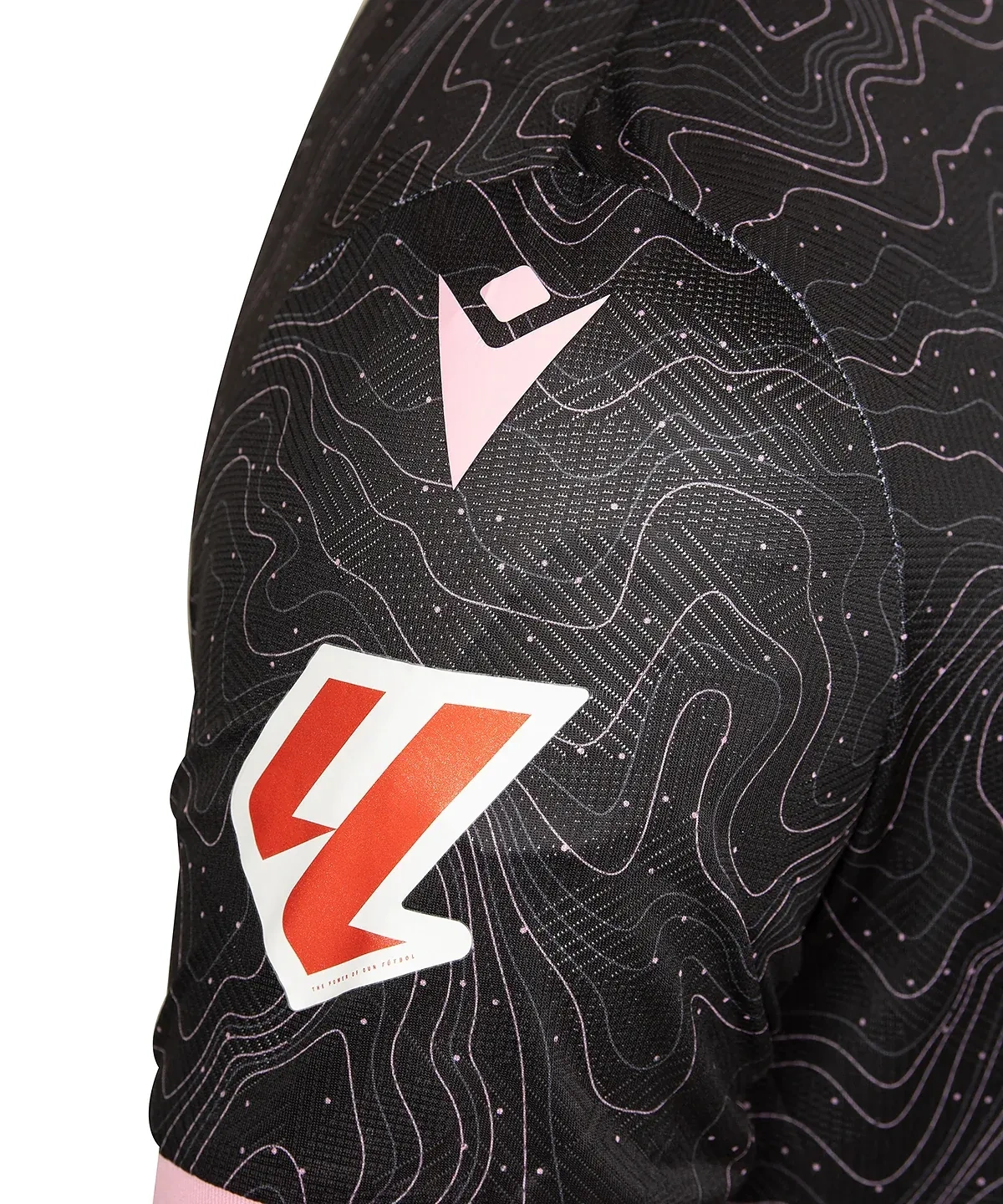 Alavés 26/27 away jersey