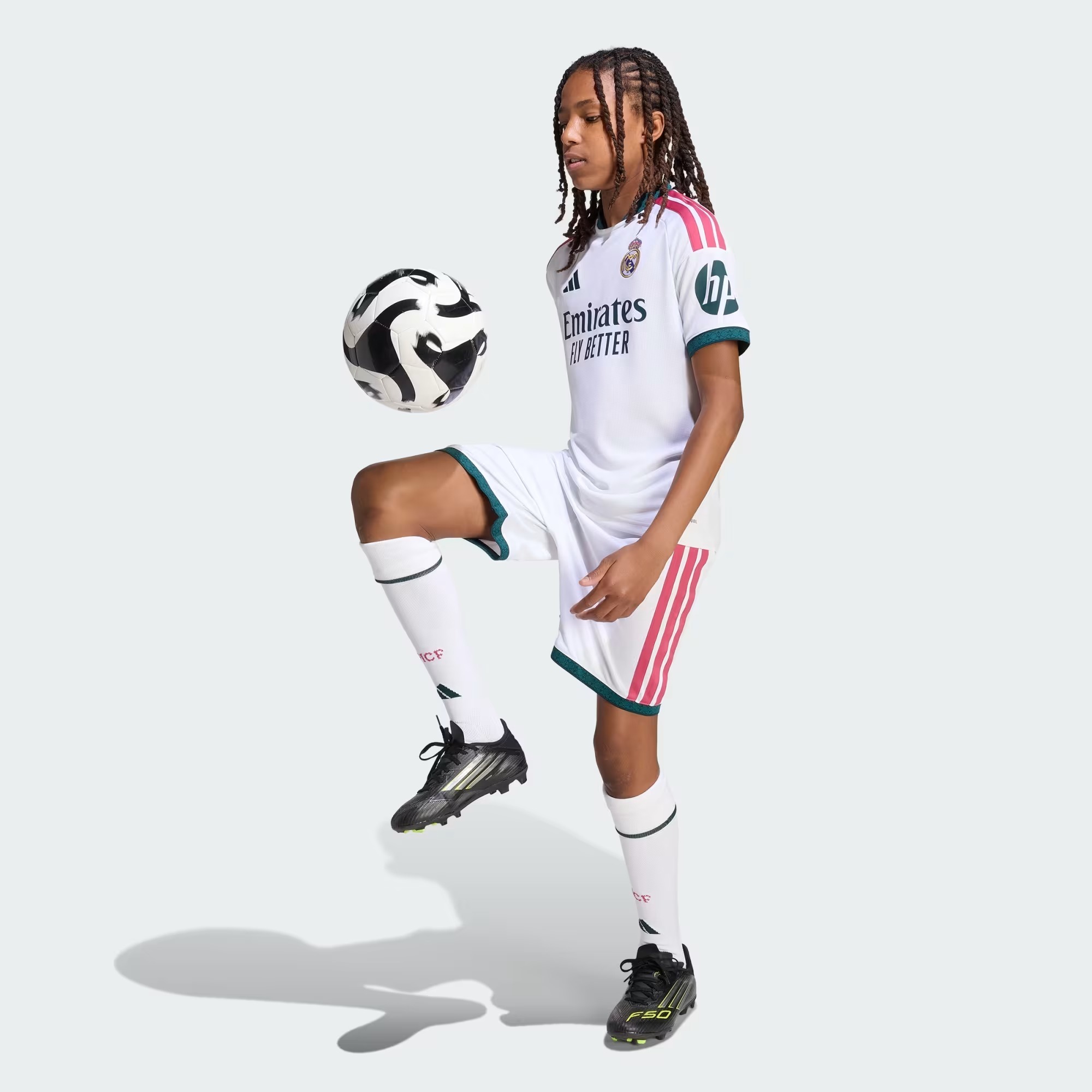 Real Madrid Women's 26-27 Home Jersey