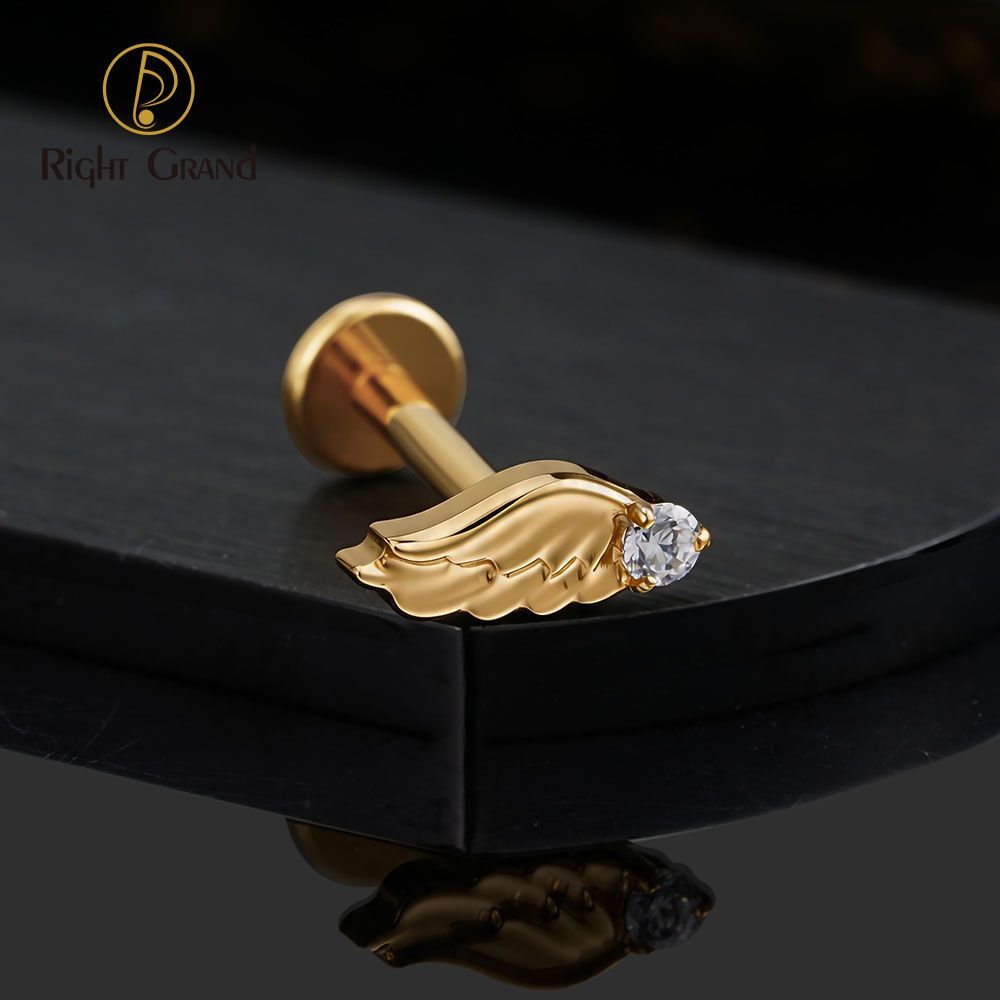 Right Grand Titanium Internal Thread CZ Wing Labret Ring 16G Flat Back Cartilage Stud Earring Conch Helix Lip Piercing Jewelry