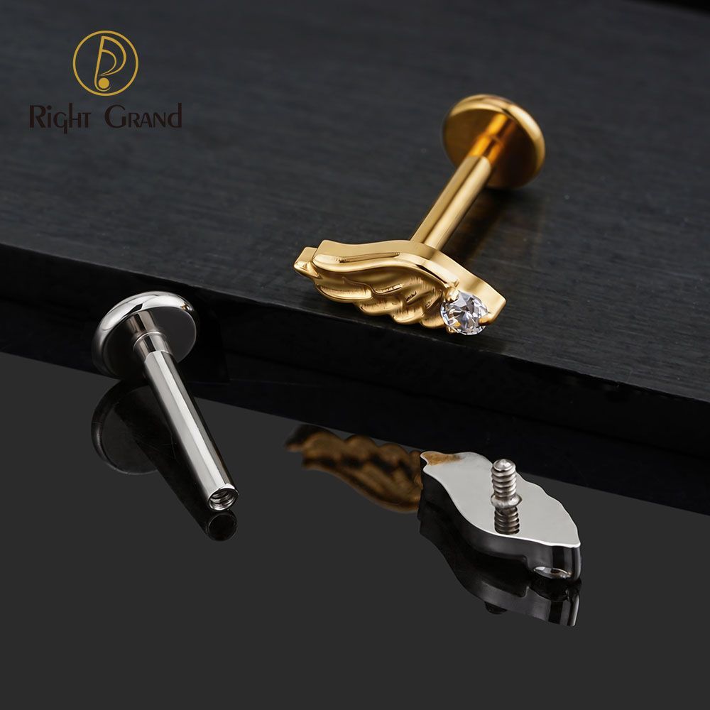Right Grand Titanium Internal Thread CZ Wing Labret Ring 16G Flat Back Cartilage Stud Earring Conch Helix Lip Piercing Jewelry