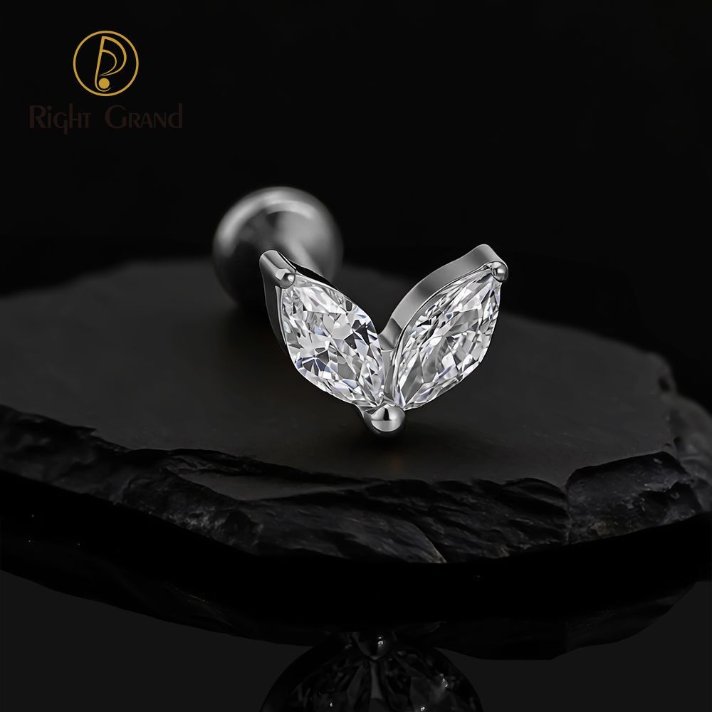 Right Grand Titanium 16G/18G Threadless Push Pin Tiny Double Marquise CZ Labret Stud Earring 16G Heart CZ Cartilage Helix Tragus Conch Piercing