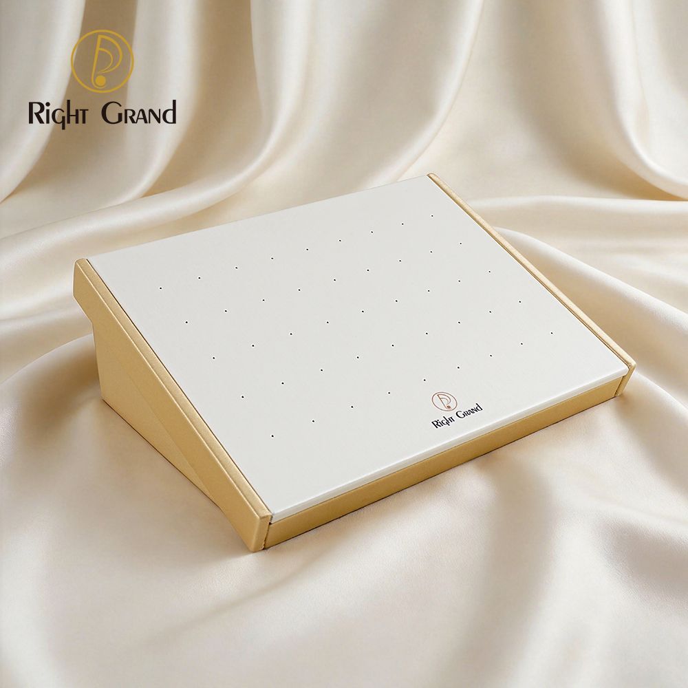 Right Grand High Quality Fiberboard Leather Rectangle Sloped Display Stand for Piercing Body Jewelry Modern Display Holder with 45 Holes