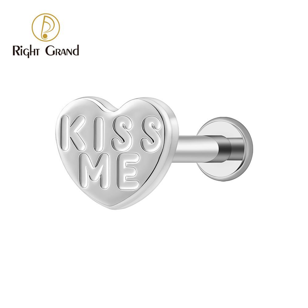 Right Grand Titanium 16G/18G Threadless Push Pin Heart Letter KISS ME Labret Ring 16G Flat Back Cartilage Stud Earring Conch Helix Lip Piercing Jewelry