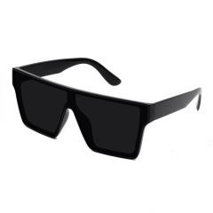 Black Frame Gray Lens