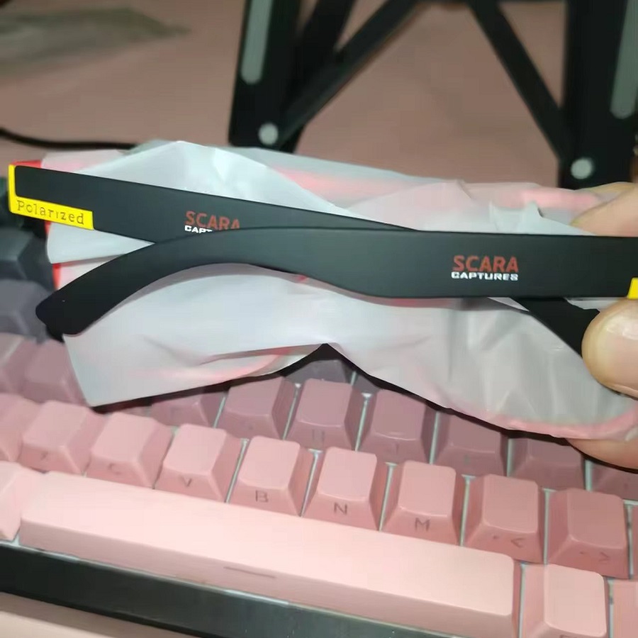 Custom logo on sunglasses temple