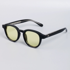 Black Frame Yellow Lens