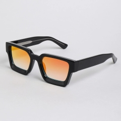 Black Frame Mirrored Red Lens