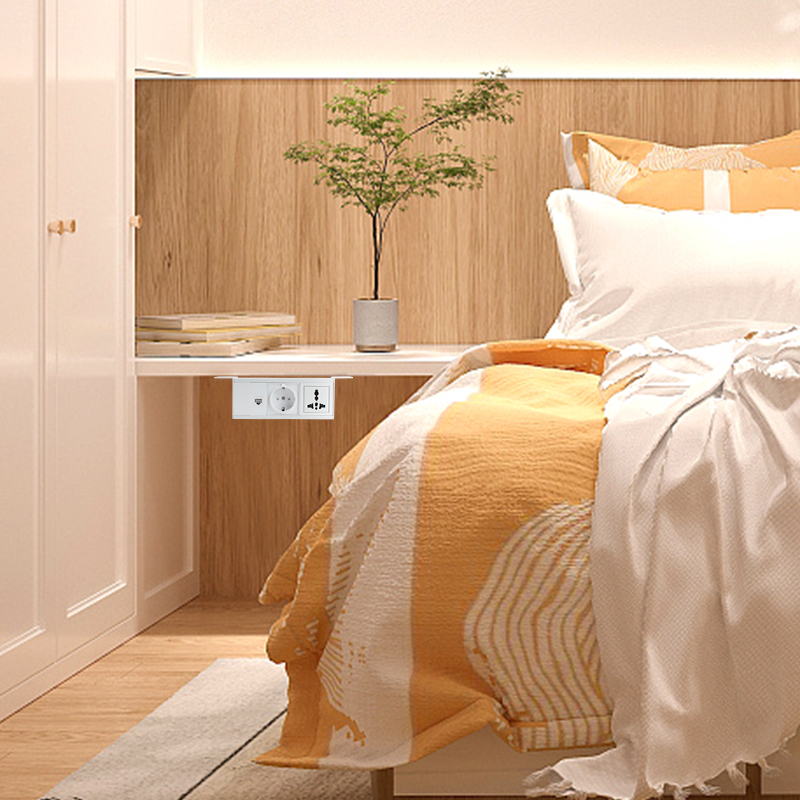 High Quality UK And Universal Outlets Socket With CAT6 For Family Furniture