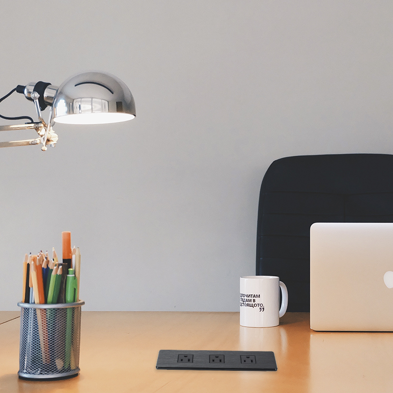 High Quality Flushed Desktop Recessed US Power Outlet