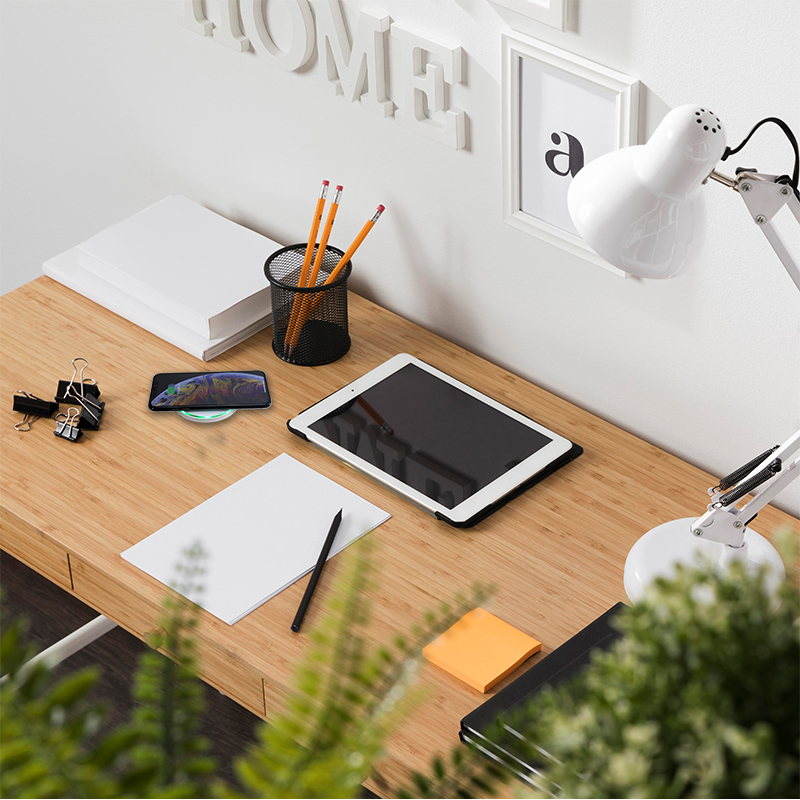 Round Power Grommet With Wireless Charging Lid，1 US Outlet+30W A+C Charging+15W QI Charging