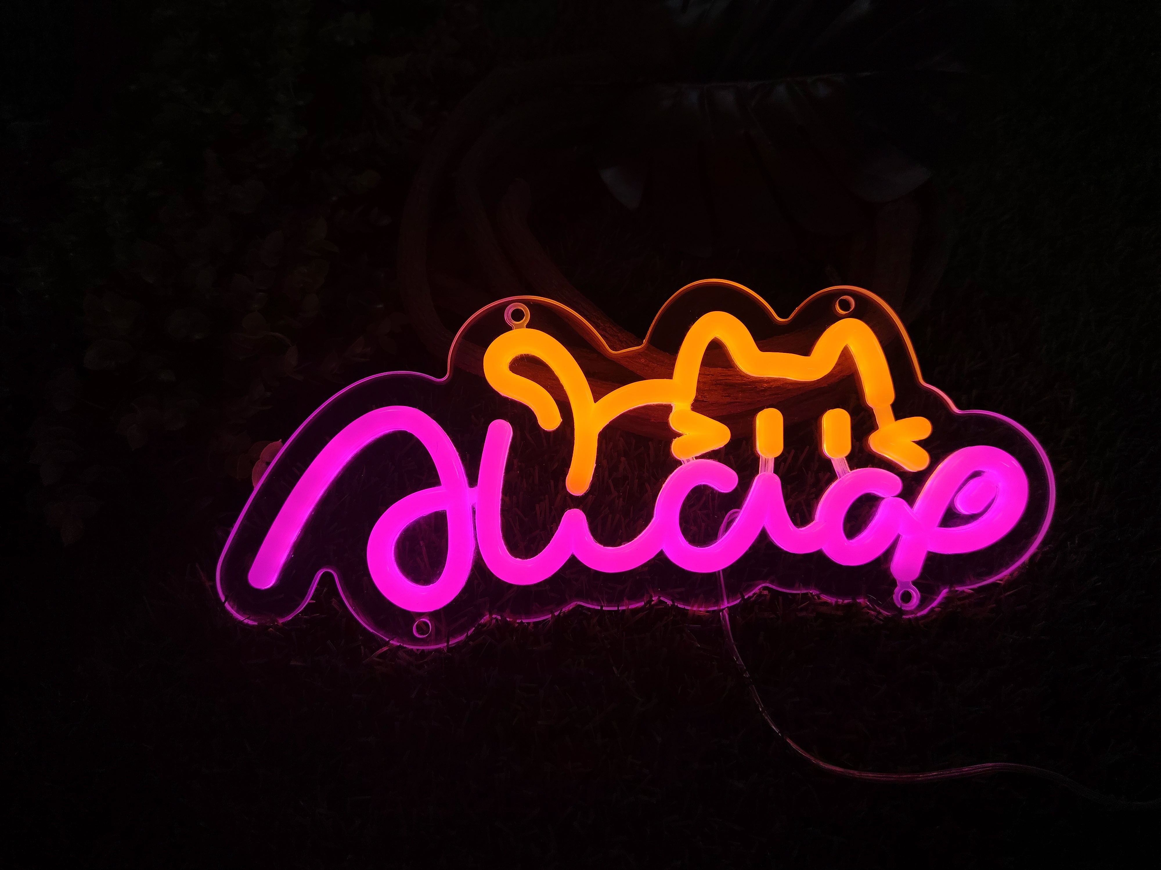 EA-sellina,Neon Times ,EA-sellina