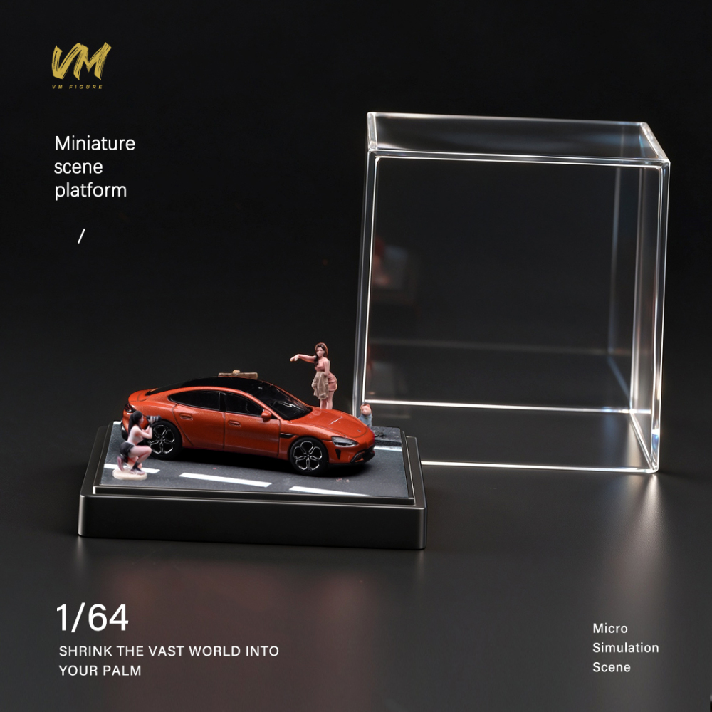 10cm Square Highway Scene Platform with Dust Cover Display Box Model Suitable For 1/64 Cars Mini Figure Dolls Miniature Display