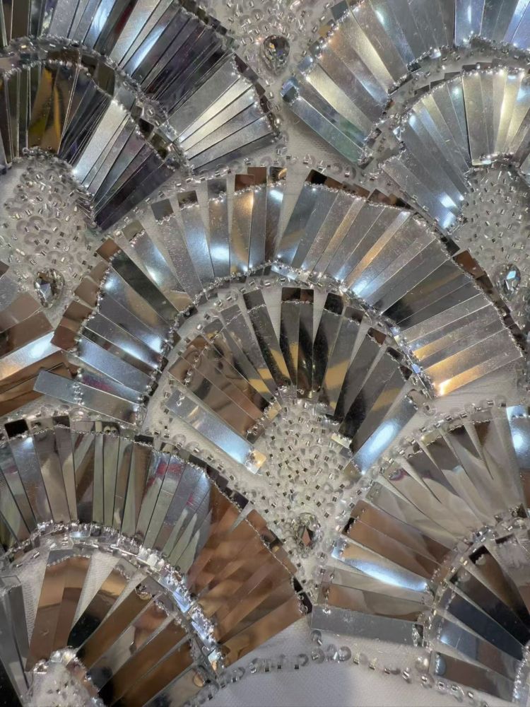Unique Creative Daily Designers Products Amazing Unique Design Sliver Sequins With Beads And Exquisite Rhinestone