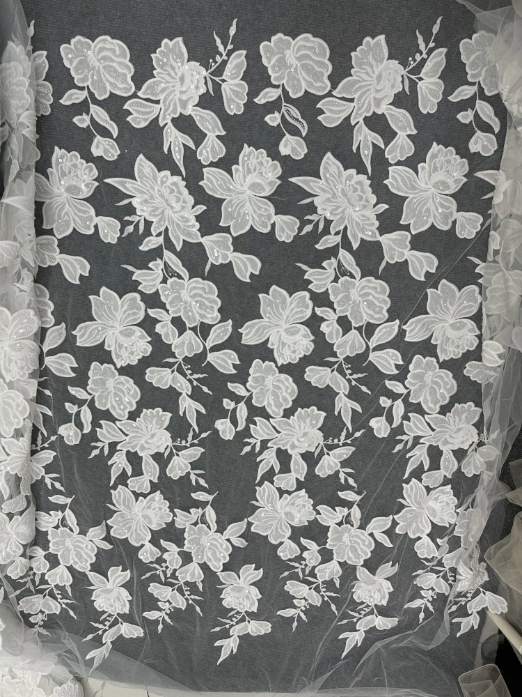 Fashion Design Hot On Sale FabricTop Quality Handmade White Embroidery Net Lace Beads Sequins For Party Evening Dresses