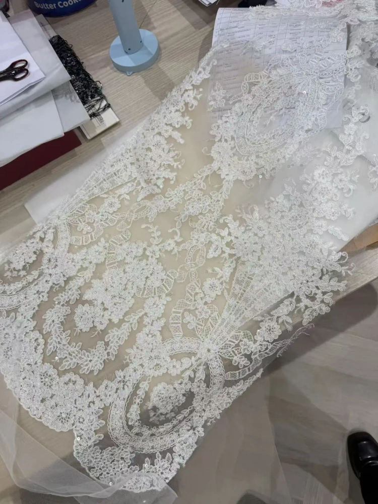 2024 Pretty Nice Nigeria White Super Top Quality Handmade Embrordered Net Lace With Ivory Beaded Sequins For Party Wedding Dress