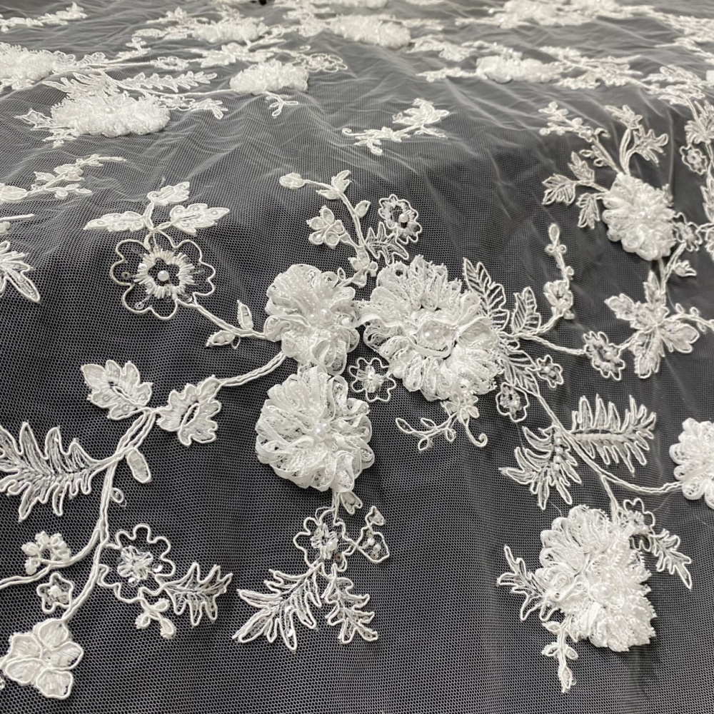 High-end fashionable fabric white buckle string bead 3D embroidery net lace wholesale online for wedding women dress