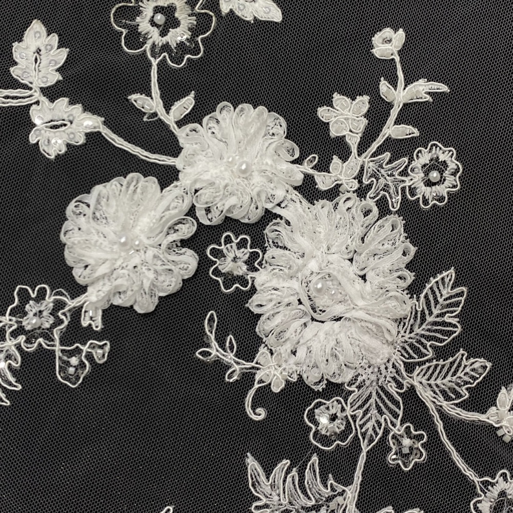 High-end fashionable fabric white buckle string bead 3D embroidery net lace wholesale online for wedding women dress