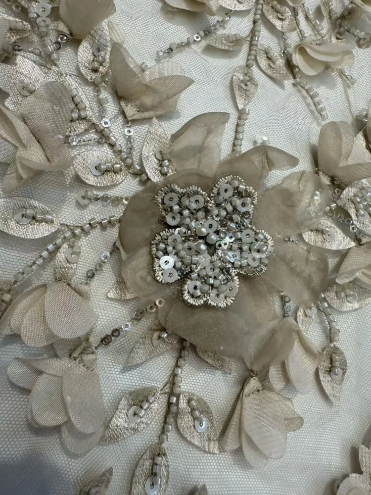 Elegance Hot Sale Exquisite Luxury Quality Fabric Handmade 3D Embroidery Net Lace Beads With For Making Women Wedding Dress