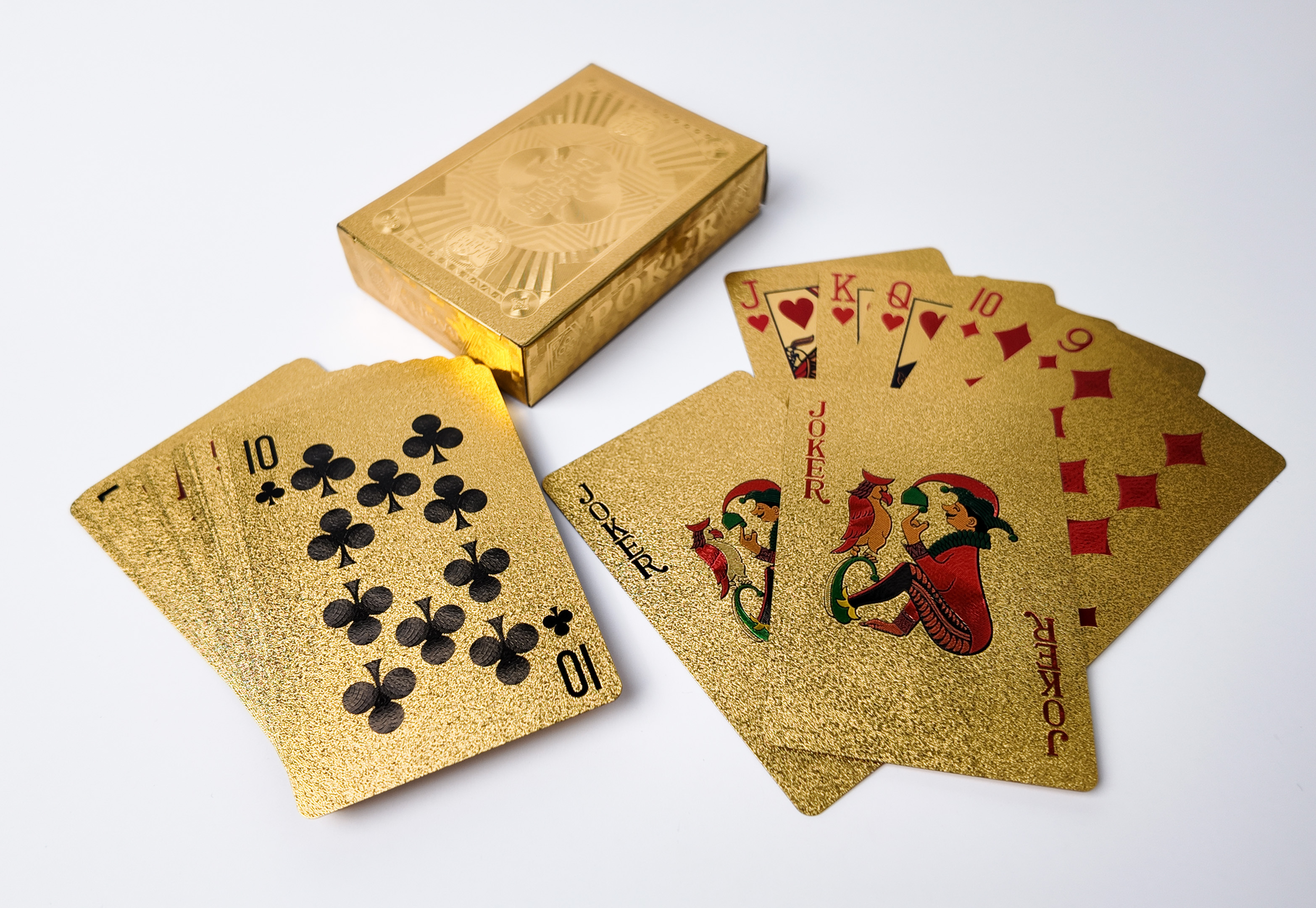 Mazzo di carte da poker con finitura oro in PVC 24K all'ingrosso Carte da stampa personalizzate in Cina