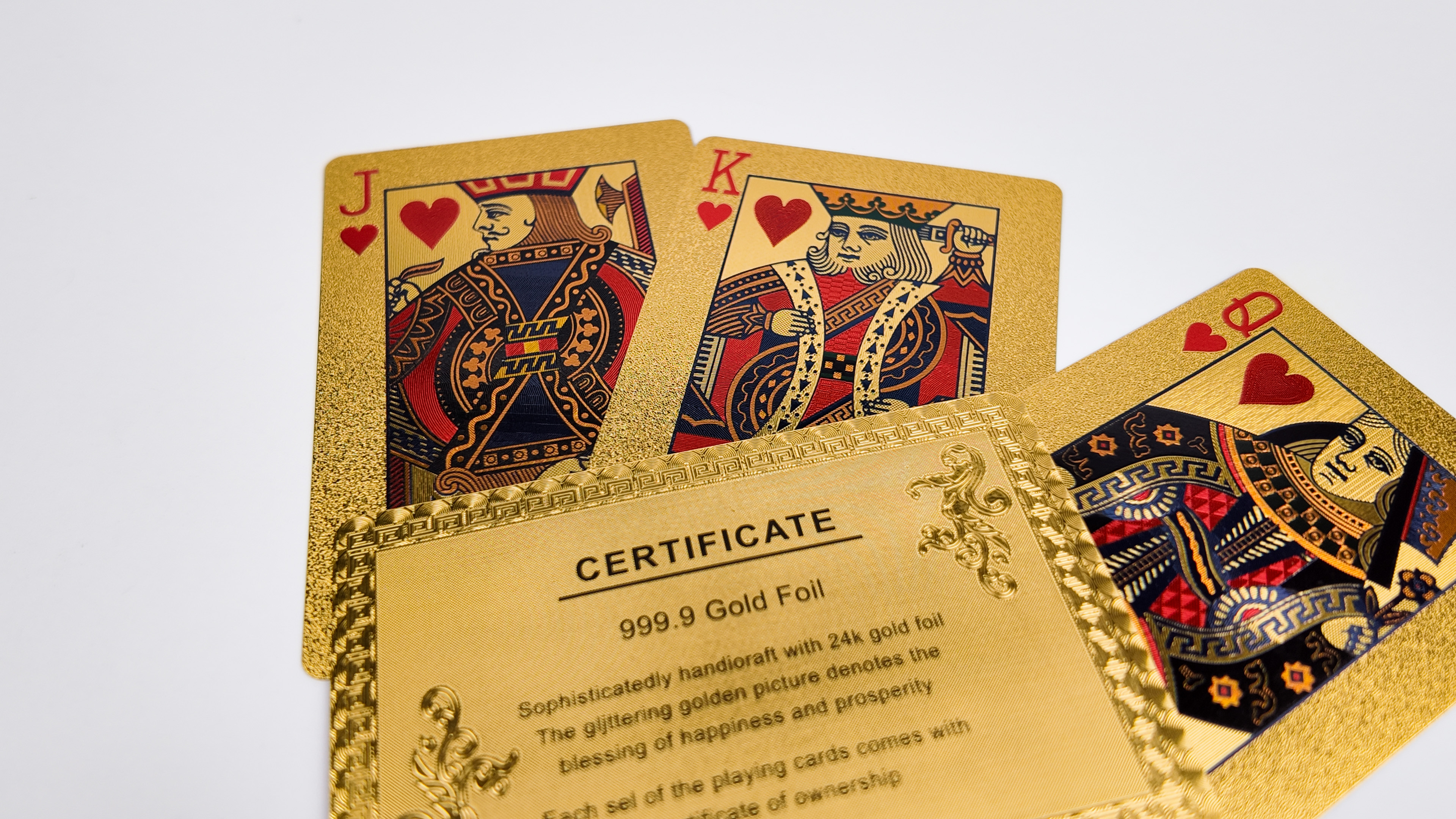 Mazzo di carte da poker con finitura oro in PVC 24K all'ingrosso Carte da stampa personalizzate in Cina