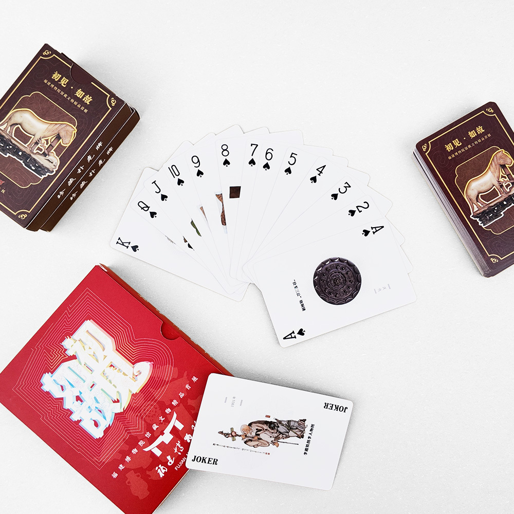 Stampa di carte da gioco con logo personalizzato per carte da poker pubblicitarie in carta da mazzo