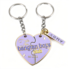 2026 Key Chain Acssesoriess Cute Metal Photo Envelope Cute Couple Keychain
