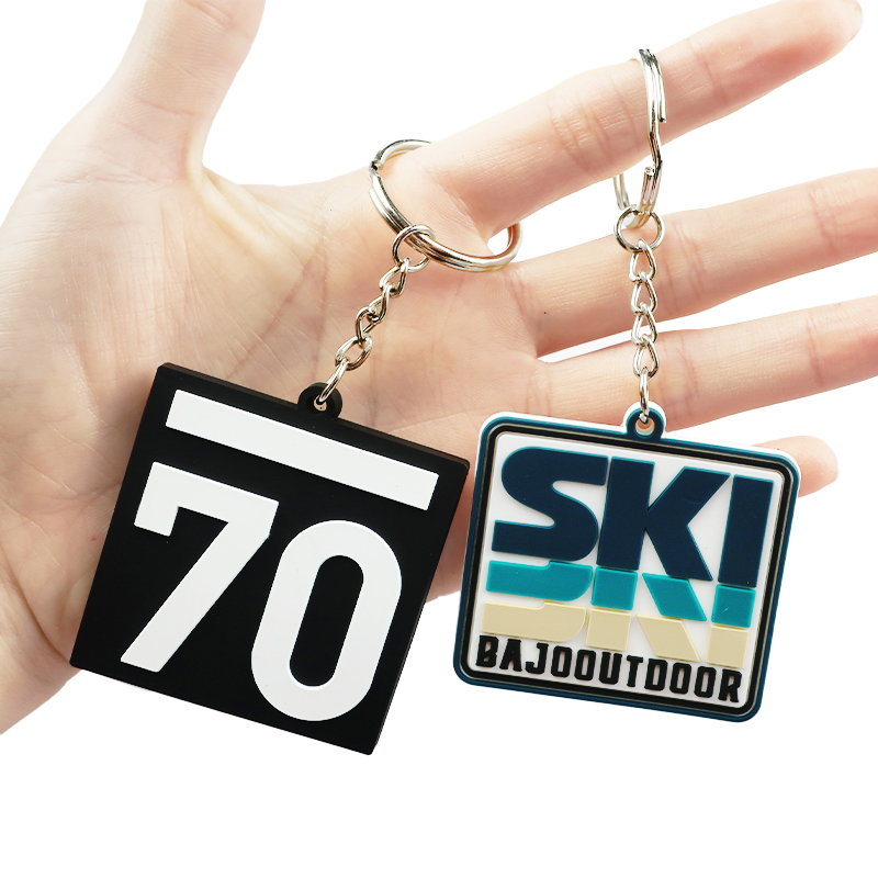 Fashion Design Personalized Rubber Silicone Keychain Ring Plastic Soft Pvc Keychain Charms