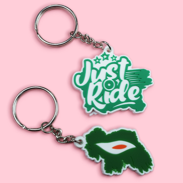 Custom Made Logo 2D/3D Letter Shape Rubber Pvc Key Chain Customised Personalized Soft Silicone Keychains for Promotion Gifts