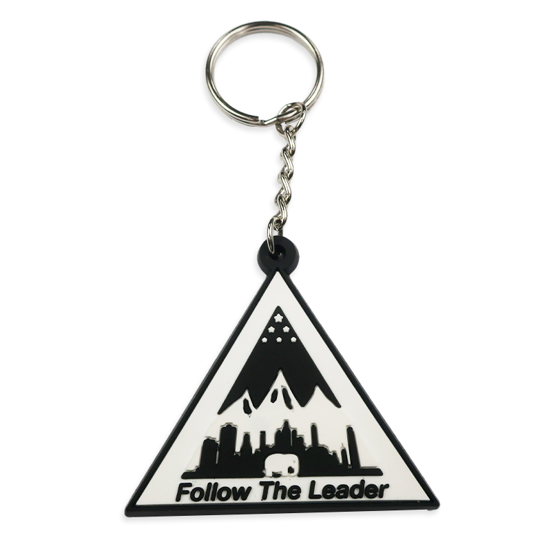 Customizable 2d Pvc Keychain Luxury Pvc Rubberkey Ring Custom logo Triangle Keychains