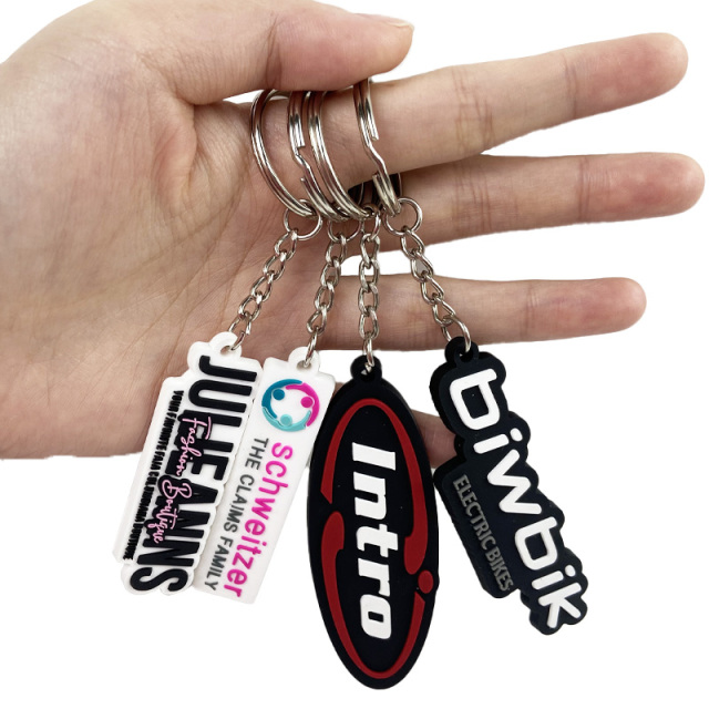Custom Kids Plastic Rubber Pvc Daisy Keychain Custom Key Chain Silicone Keyring