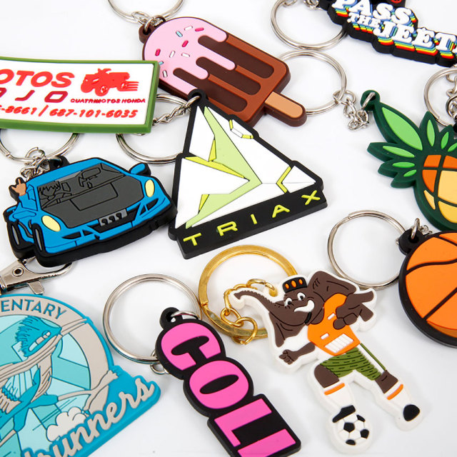 Promotional Trendy Products 2025 Personalized Promotion Soft Pvc Soccer Baseball Key Chain Custom