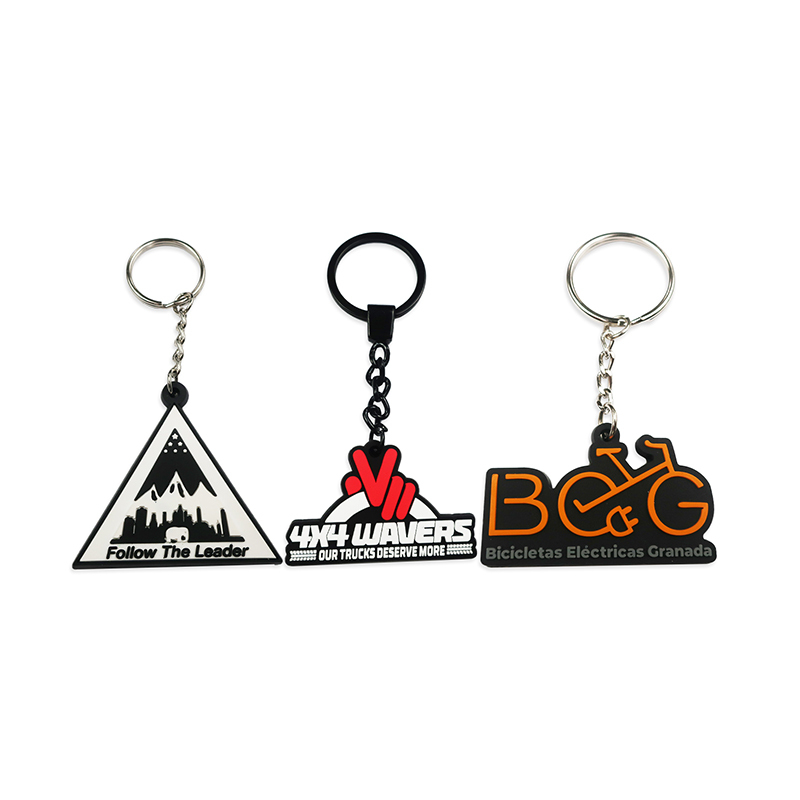 Wholesale Custom Keyring Rubber Key Chain logo Plastic Silicone Custom Triangle Shape Keychain