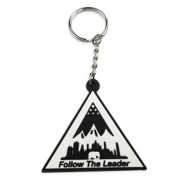 Customizable 2d Pvc Keychain Luxury Pvc Rubberkey Ring Custom logo Triangle Keychains