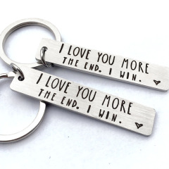 Fashion Modern Moving New Home Housewarming Gift Souvenir Key Ring Custom New Adventures Stainless Steel Keychain