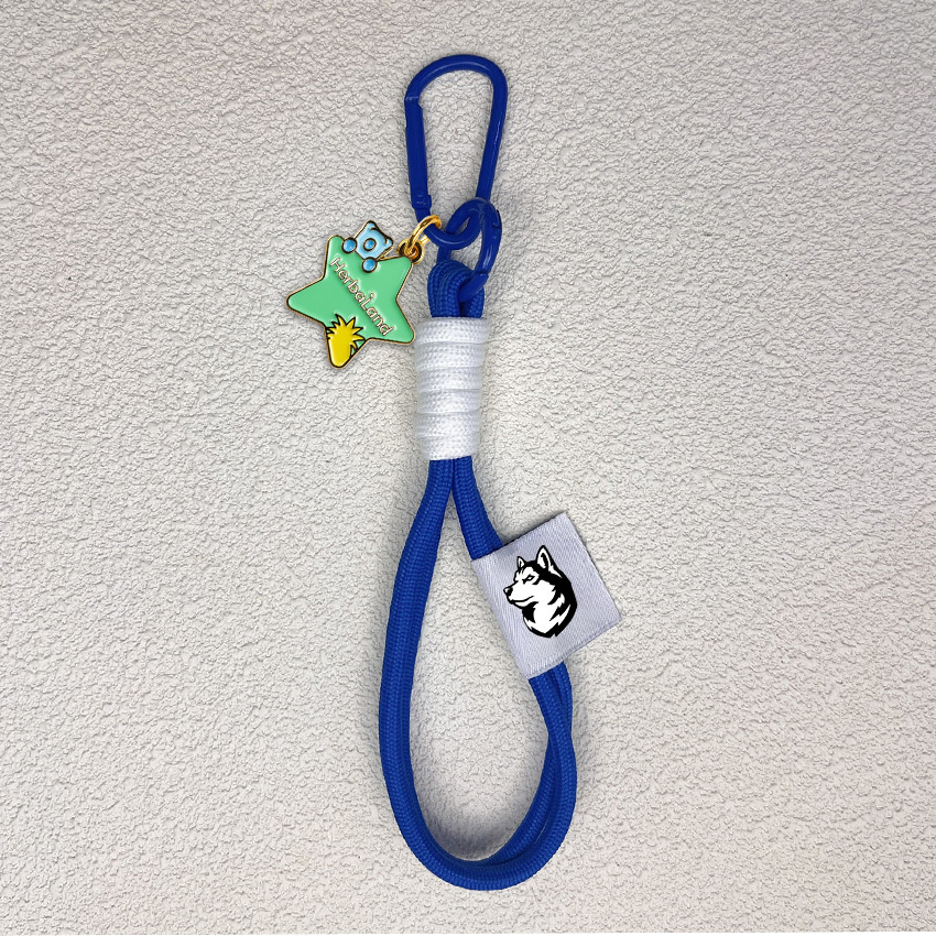High Quality Custom Adjustable Universal Decorative Wrist Strap Enamel Charm Phones Small Strap Metal Keychain for Phones