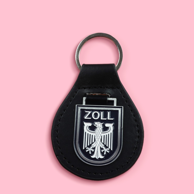 Fast Custom  Luxury Gifts Car Metal Logo Keyring Wholesale Award Star Shape Pu Leather Keychain