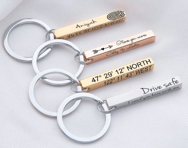Fashion Modern Moving New Home Housewarming Gift Souvenir Key Ring Custom New Adventures Stainless Steel Keychain