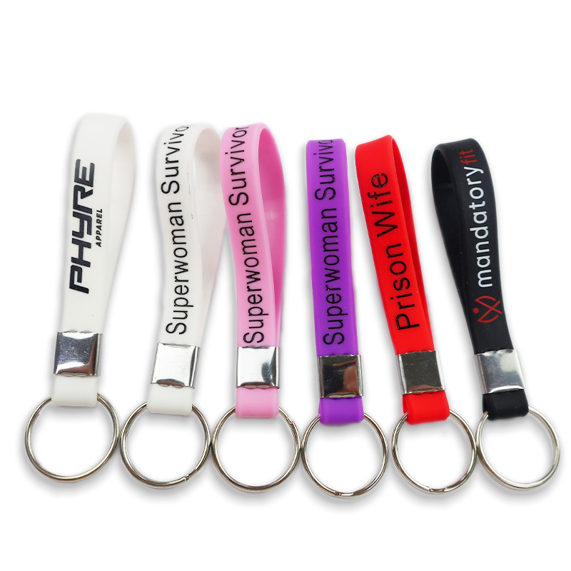 Custom Designer Silicone Bracelet Wristlet Pvc Rubber Key Chain Soft Eco Strap Keychain