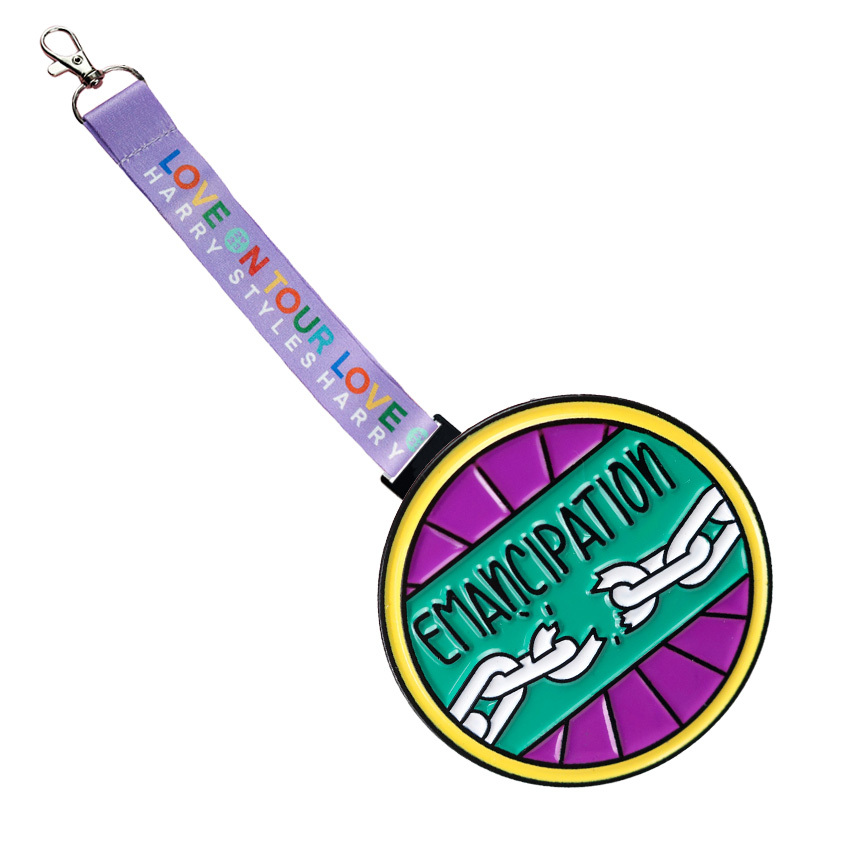 Oem Keychain Custom Bag Tags Round Black Metal Baggage with Prongs,Zhongshan Yutang Craft Gifts Co., Ltd.，KeyChains+medal+Fridge Magnet,Oem Keychain Custom Bag Tags Round Black Metal Baggage with Prongs