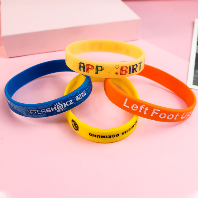 Custom Silicone Wristbands Adjustable Elastic Plastic Double Side logo Rubber Bracelets Silicone Wristbands China