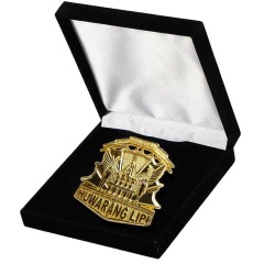 China Factory Custom Souvenir Gift Items Travel Tourist Metal Pins Commemorative City Name,Zhongshan Yutang Craft Gifts Co., Ltd.，KeyChains+medal+Fridge Magnet,China Factory Custom Souvenir Gift Items Travel Tourist Metal Pins Commemorative City Name