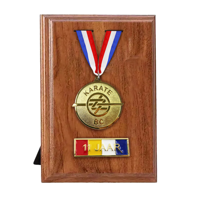 Custom Gifts Gold Plated Gift Plain Medal Name Plates Custom logo Gift Set Medal,Zhongshan Yutang Craft Gifts Co., Ltd.，KeyChains+medal+Fridge Magnet,Custom Gifts Gold Plated Gift Plain Medal Name Plates Custom logo Gift Set Medal