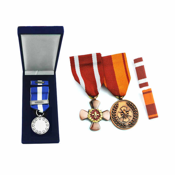 Cheap Oem Your Own Logo Gifts Honor Awards Souvenir Custom Logo Metal Medal and Badge,Zhongshan Yutang Craft Gifts Co., Ltd.，KeyChains+medal+Fridge Magnet,Cheap Oem Your Own Logo Gifts Honor Awards Souvenir Custom Logo Metal Medal and Badge