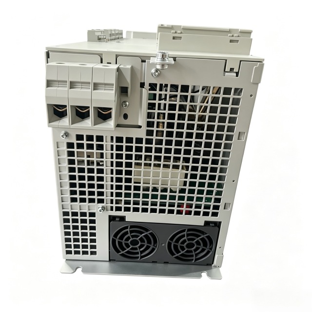 6SN1145-1BA02-0CA2  6sn1145-1ba02-0ca2 for Siemens SIMODRIVE 611 36/47kW Infeed/Regenerative Module New Original Unit,Chengdu Yakaifeng Electronic Technology Co., Ltd.,6SN1145-1BA02-0CA2  6sn1145-1ba02-0ca2 for Siemens SIMODRIVE 611 36/47kW Infeed/Regenerative Module New Original Unit