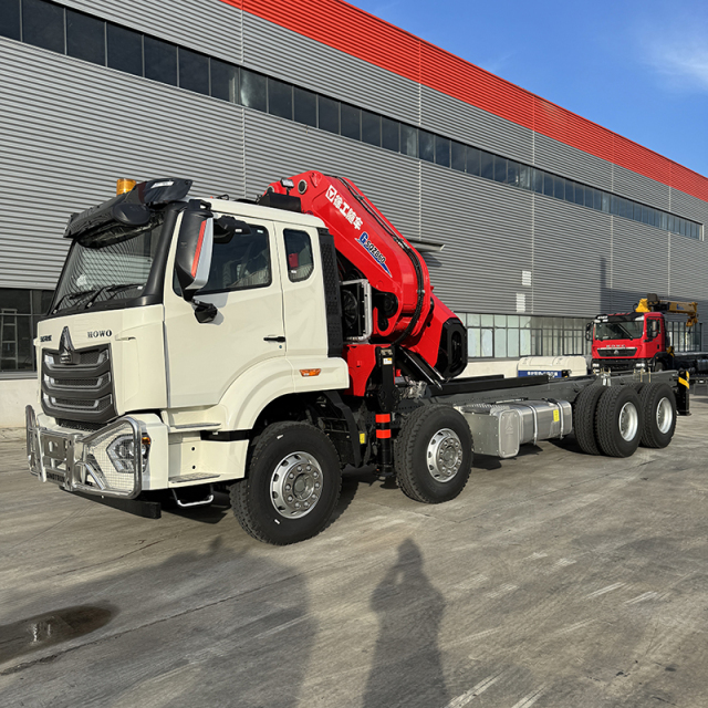 Howo NX XCMG 43 ton 8×4 Heavy-Duty Truck-Mounted Crane,Hubei Jiafeng Automotive Equipment Co., Ltd,Howo NX XCMG 43  8×4 Heavy-Duty Truck-Mounted Crane